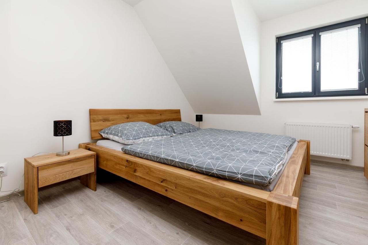 Apartment Ness Bozi Dar Bagian luar foto