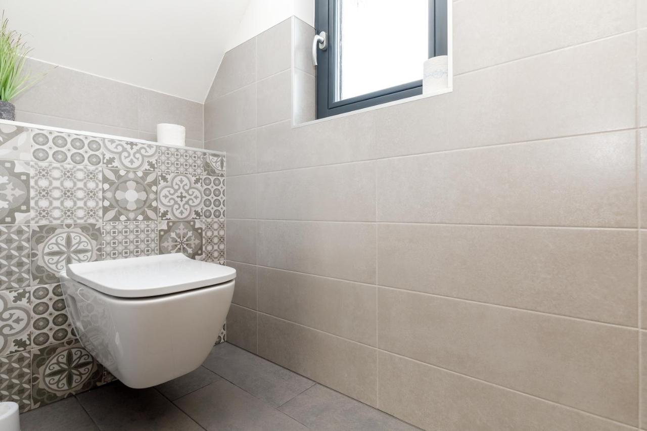 Apartment Ness Bozi Dar Bagian luar foto