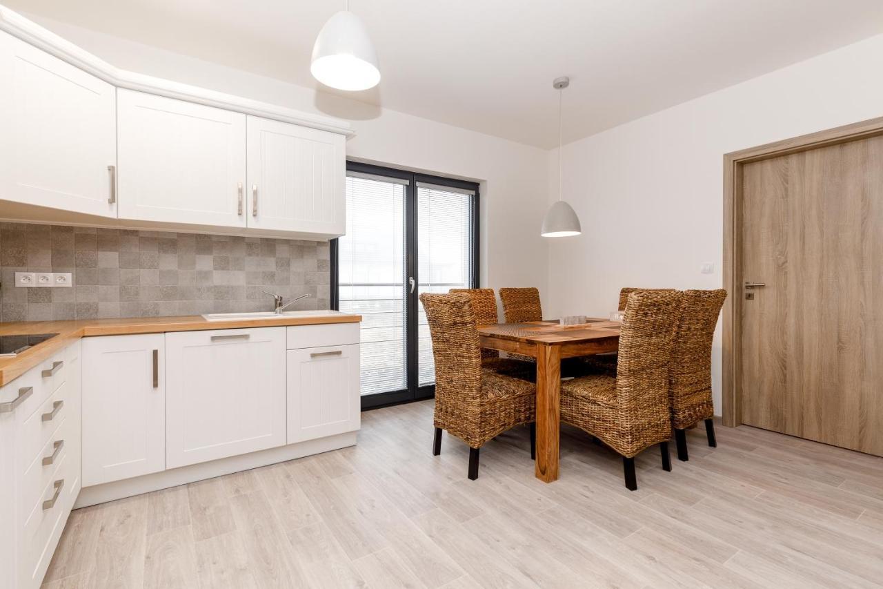Apartment Ness Bozi Dar Bagian luar foto